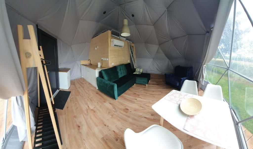 Люкс-шатры Slowly Glamping Osada Nad Wodą Лазы